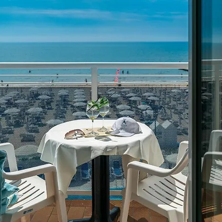 Condor Hotel 3*