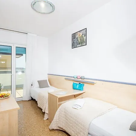 Condor Hotel